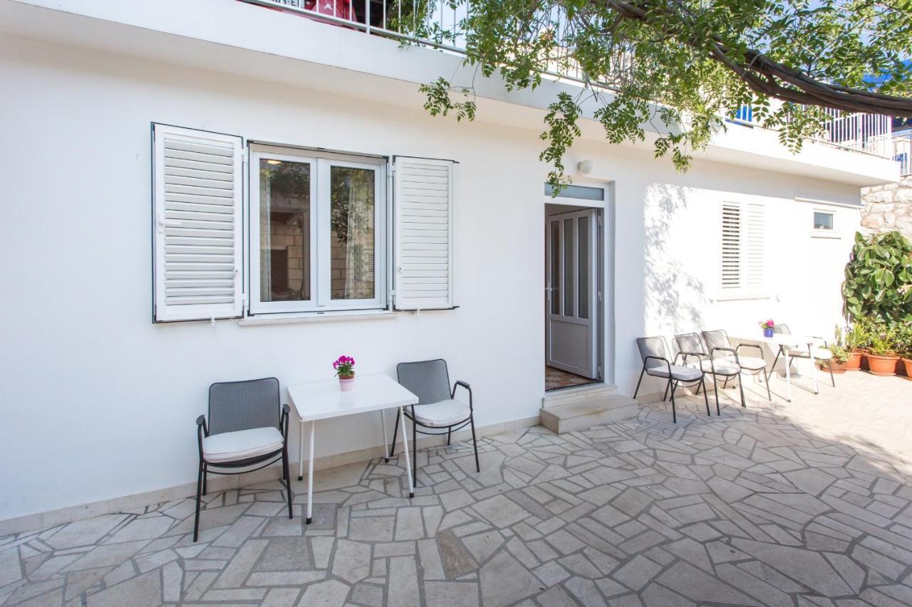 Ljubica Gostinjska kuća 3*